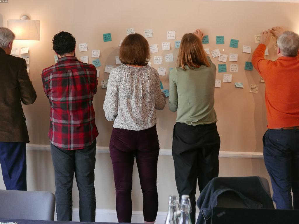 អភិវឌ្ឍន៍ស្លត: ដំណោះស្រាយសម្រាប់ការអភិវឌ្ឍន៍ប្រព័ន្ធគាំទ្រ