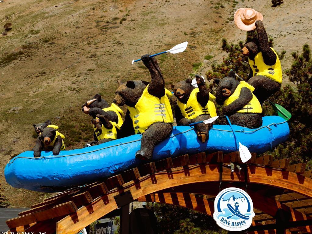 ការស្វែងរកភាពសប្បាយនៅកន្លែងលេងស្លត