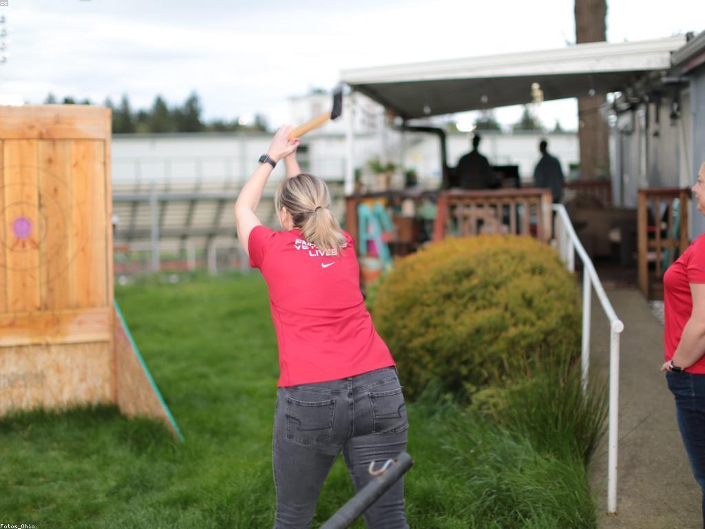 ការស្រាវជ្រាវនិងការពិចារណាពីកន្លែងលេងស្លត