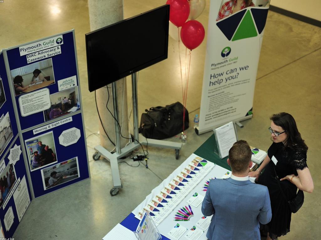 អភិវឌ្ឍន៍ស្លត: ដំណោះស្រាយសម្រាប់ការអភិវឌ្ឍន៍ប្រព័ន្ធគាំទ្រ