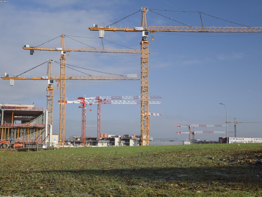 យុទ្ធសាស្ត្រការអភិវឌ្ឍន៍ស្លត