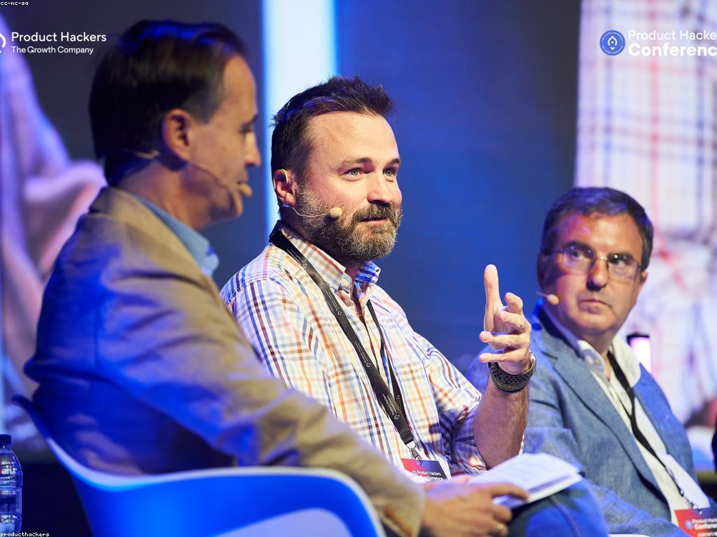 យុទ្ធសាស្ត្របណ្តុះបណ្តាលមាតិកាដើម្បីអភិវឌ្ឍន៍ស្លត